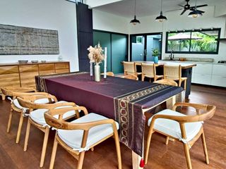 For sale 4 bedrooms villa in Mueang Phuket, Phuket