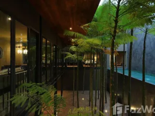 Casa en venta de 4 habitaciones en Lat Phrao, Bangkok