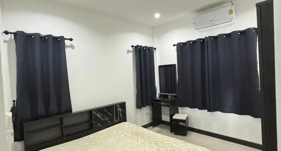 À louer 3 chambres maison à Cha Am, Phetchaburi