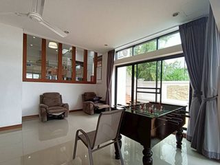 For rent 4 bedrooms house in Na Jomtien, Pattaya