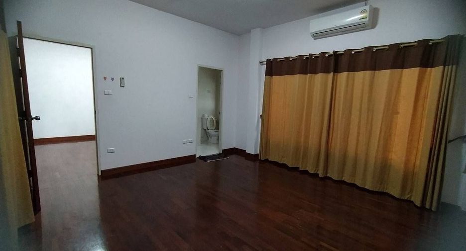 For sale and for rent 5 bedrooms house in Mueang Chiang Mai, Chiang Mai