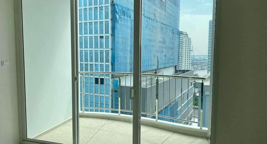 For sale 2 bedrooms condo in Yan Nawa, Bangkok