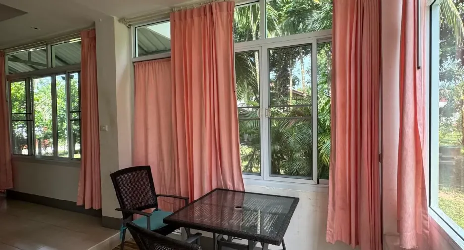 For rent 4 bedrooms house in Ko Samui, Surat Thani