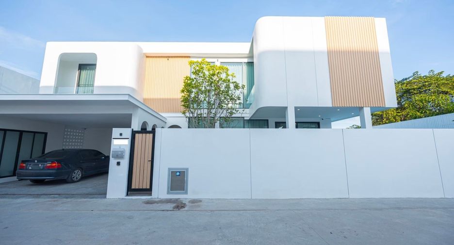 For rent 4 bedrooms villa in Hang Dong, Chiang Mai