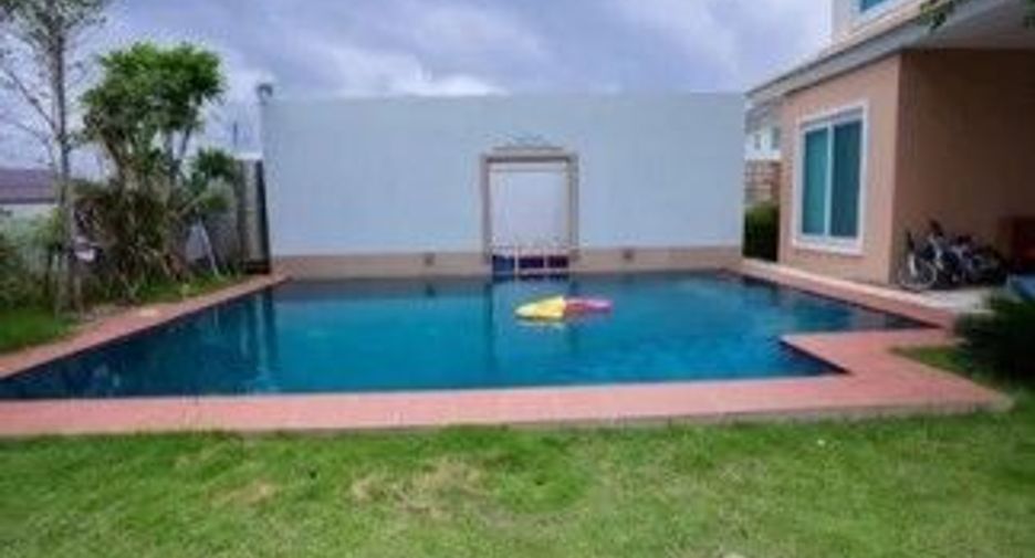 Haus zur Miete mit 5 Zimmer in San Sai, Chiang Mai