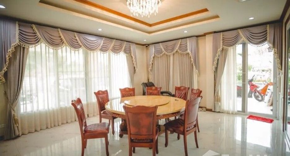 For rent 5 bedrooms house in San Sai, Chiang Mai