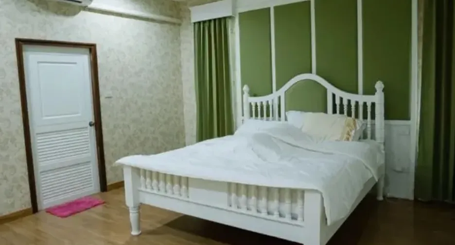 For rent 5 bedrooms house in San Sai, Chiang Mai