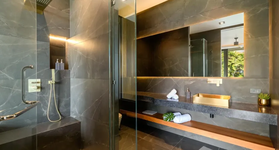 For sale 6 bedrooms villa in Ko Samui, Surat Thani