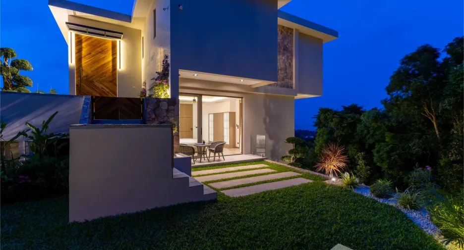 For sale 6 bedrooms villa in Ko Samui, Surat Thani