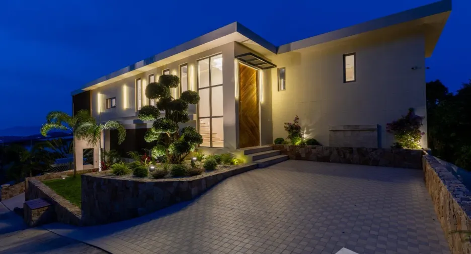 For sale 6 bedrooms villa in Ko Samui, Surat Thani