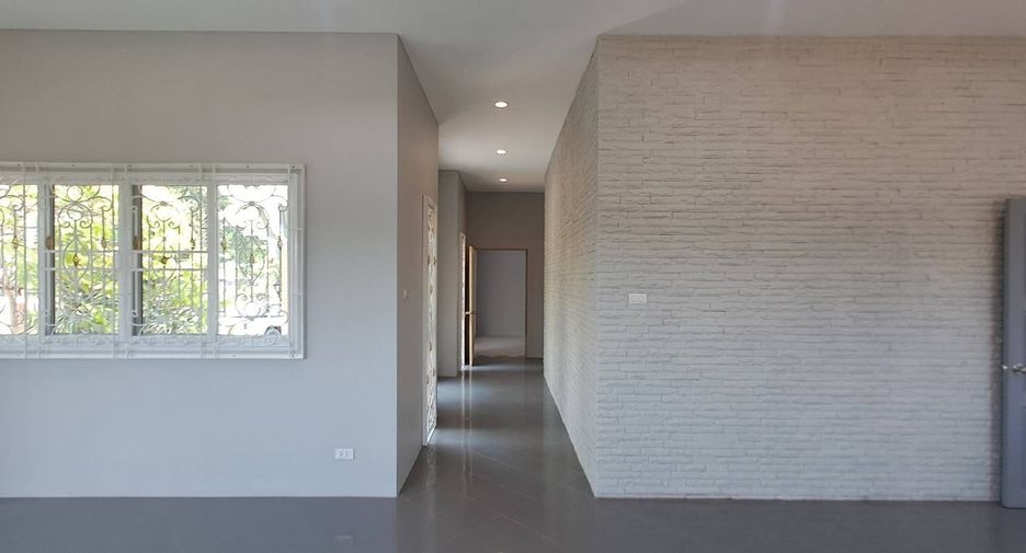 For sale 2 bedrooms house in Doi Saket, Chiang Mai