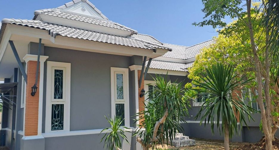 For sale 2 bedrooms house in Doi Saket, Chiang Mai
