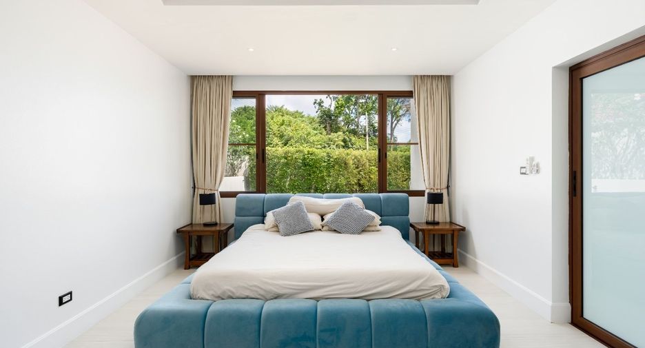 For rent 4 bedrooms villa in Ko Samui, Surat Thani