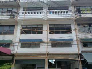 For sale 6 bedrooms retail Space in Bang Bon, Bangkok