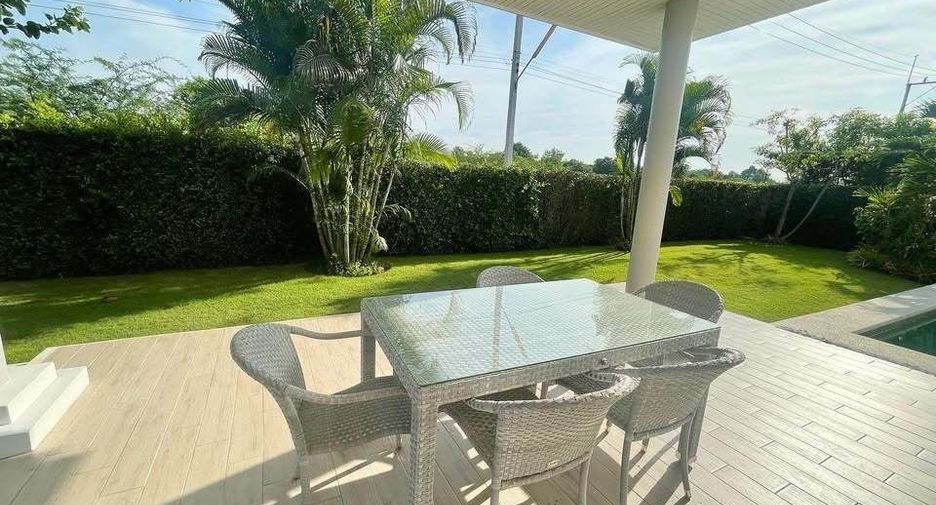 For rent 3 bedrooms villa in Hua Hin, Prachuap Khiri Khan
