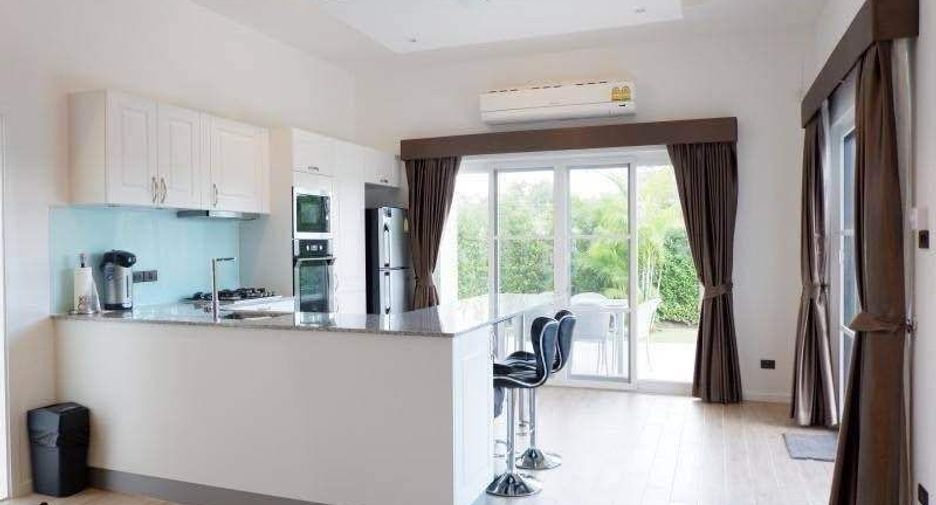 For rent 3 bedrooms villa in Hua Hin, Prachuap Khiri Khan