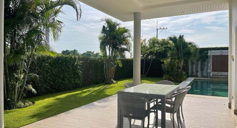 For rent 3 bedrooms villa in Hua Hin, Prachuap Khiri Khan