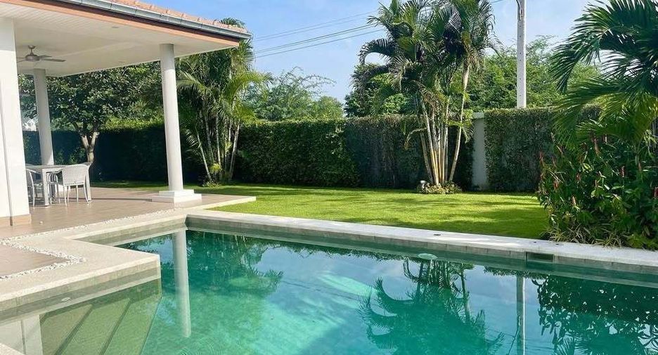 For rent 3 bedrooms villa in Hua Hin, Prachuap Khiri Khan