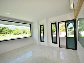 Casa en alquiler de 7 habitaciones en Mueang Chiang Mai, Chiang Mai
