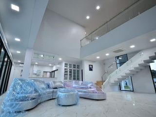 Casa en alquiler de 7 habitaciones en Mueang Chiang Mai, Chiang Mai