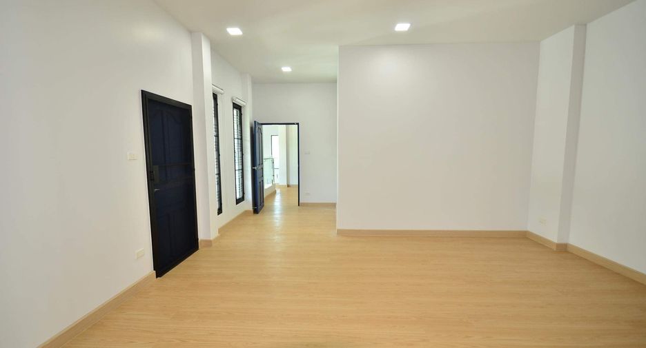 Casa en alquiler de 7 habitaciones en Mueang Chiang Mai, Chiang Mai