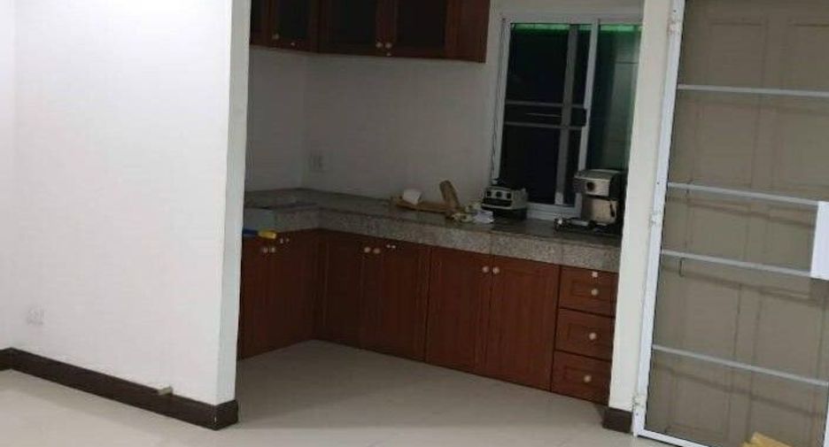出售 3 卧室 联排别墅 在 Mueang Chiang Mai, Chiang Mai