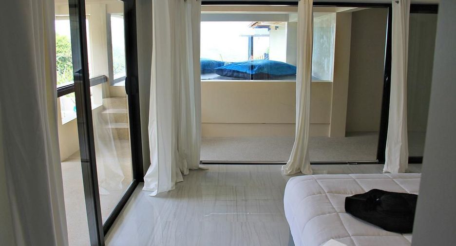 For sale 5 bedrooms villa in Ko Samui, Surat Thani