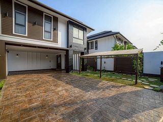 For sale 3 bedrooms villa in Mueang Chiang Mai, Chiang Mai
