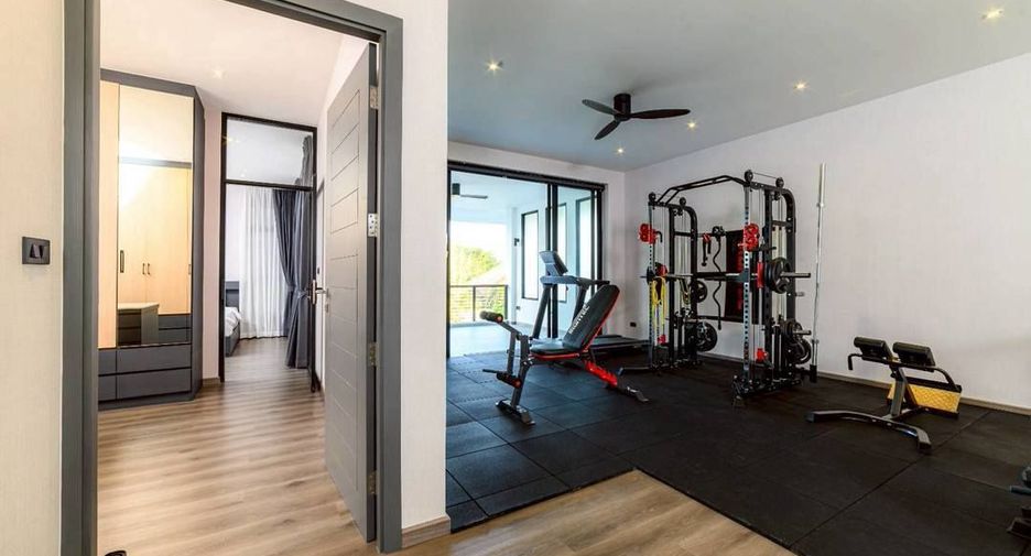 For sale 3 bedrooms villa in Mueang Chiang Mai, Chiang Mai