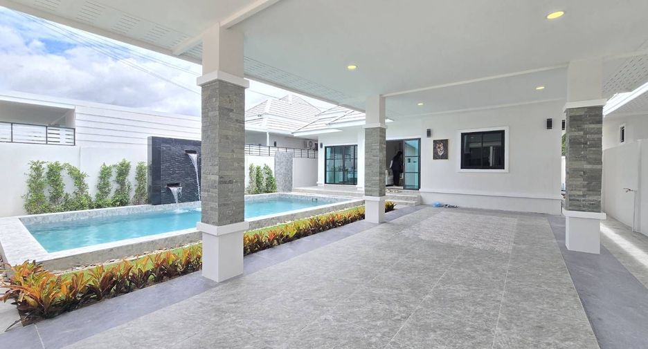 For rent 3 bedrooms villa in Hua Hin, Prachuap Khiri Khan