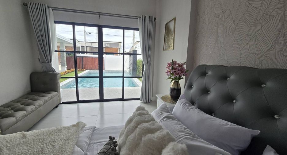 For rent 3 bedrooms villa in Hua Hin, Prachuap Khiri Khan