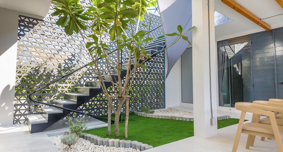 For rent 3 bedrooms villa in Hua Hin, Prachuap Khiri Khan