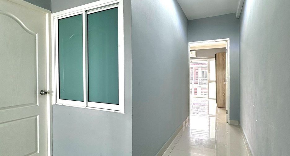 For sale 3 bedrooms townhouse in Bang Bo, Samut Prakan
