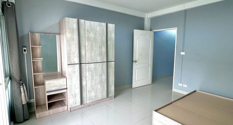 For sale 3 bedrooms townhouse in Bang Bo, Samut Prakan