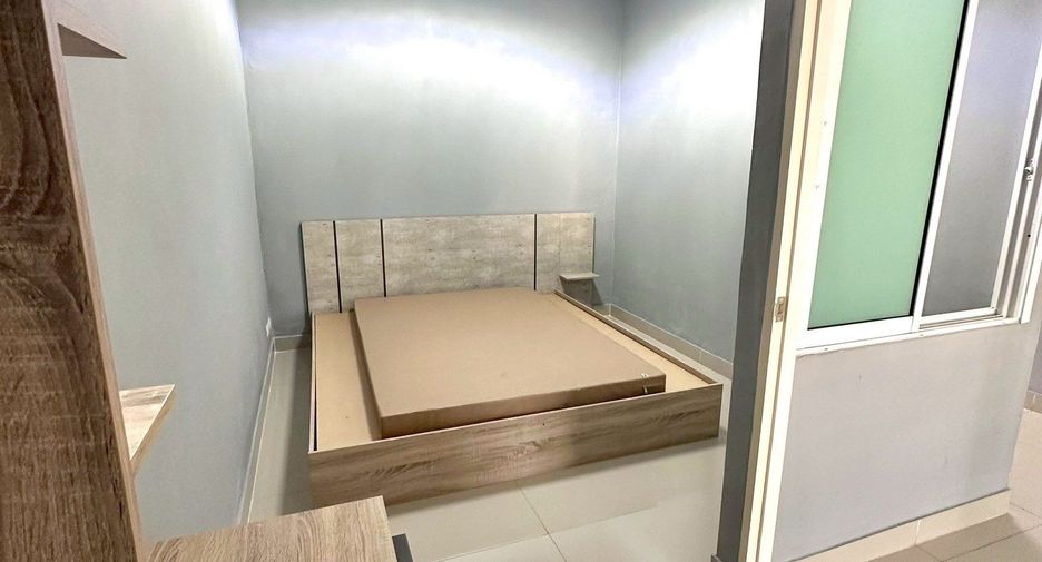 For sale 3 bedrooms townhouse in Bang Bo, Samut Prakan