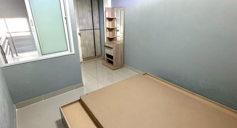 For sale 3 bedrooms townhouse in Bang Bo, Samut Prakan