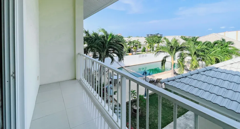 For sale and for rent 3 bedrooms townhouse in Hua Hin, Prachuap Khiri Khan