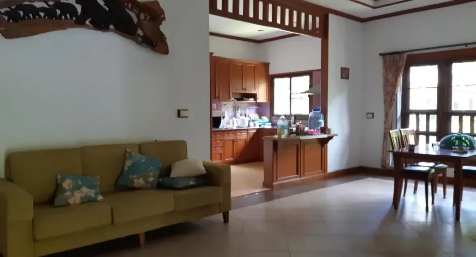 For rent 3 bedrooms house in Mueang Chiang Mai, Chiang Mai
