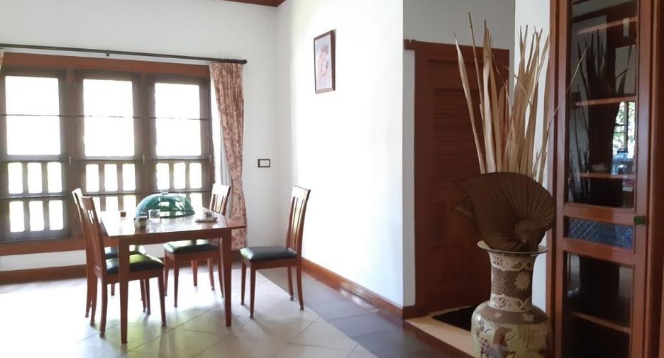 For rent 3 bedrooms house in Mueang Chiang Mai, Chiang Mai
