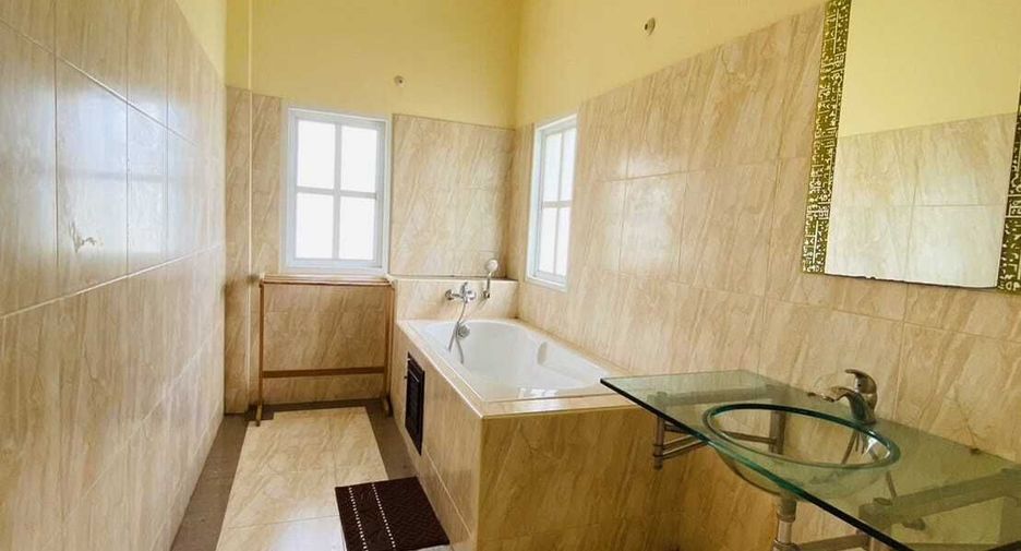 For rent 3 bedrooms villa in Ko Samui, Surat Thani