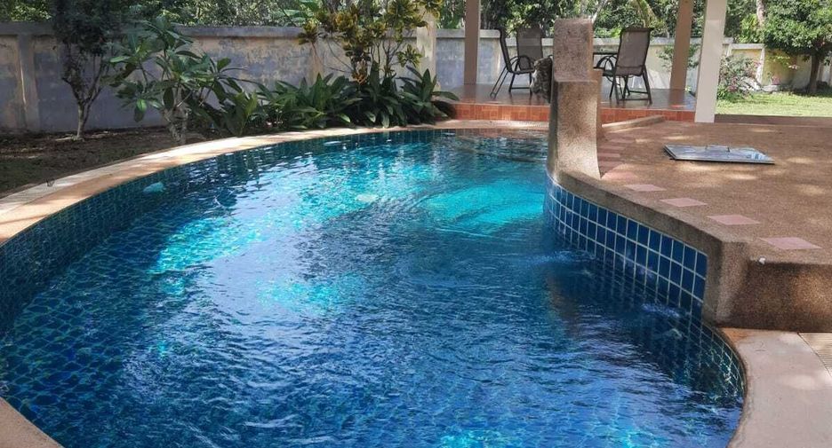 For rent 3 bedrooms villa in Ko Samui, Surat Thani