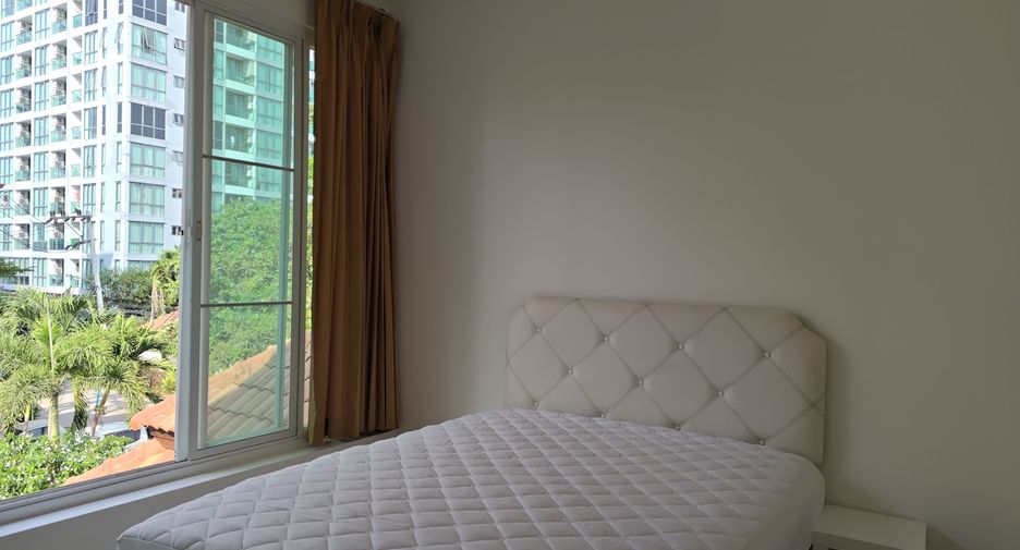 For sale 3 bedrooms townhouse in Bang Lamung, Chonburi