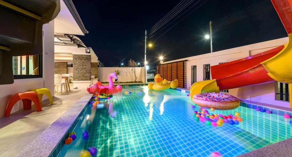 For rent 3 bedrooms villa in Hua Hin, Prachuap Khiri Khan