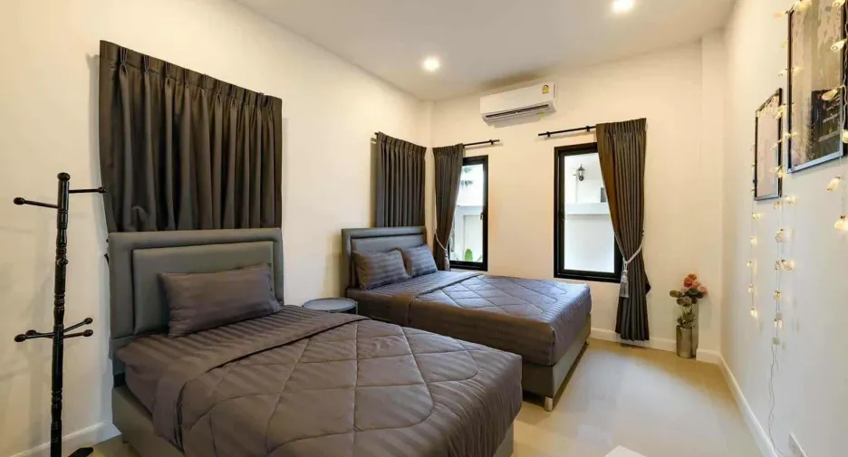 For rent 3 bedrooms villa in Hua Hin, Prachuap Khiri Khan