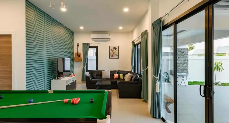 For rent 3 bedrooms villa in Hua Hin, Prachuap Khiri Khan
