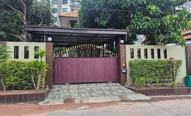 For rent 3 bedrooms villa in Bang Lamung, Chonburi