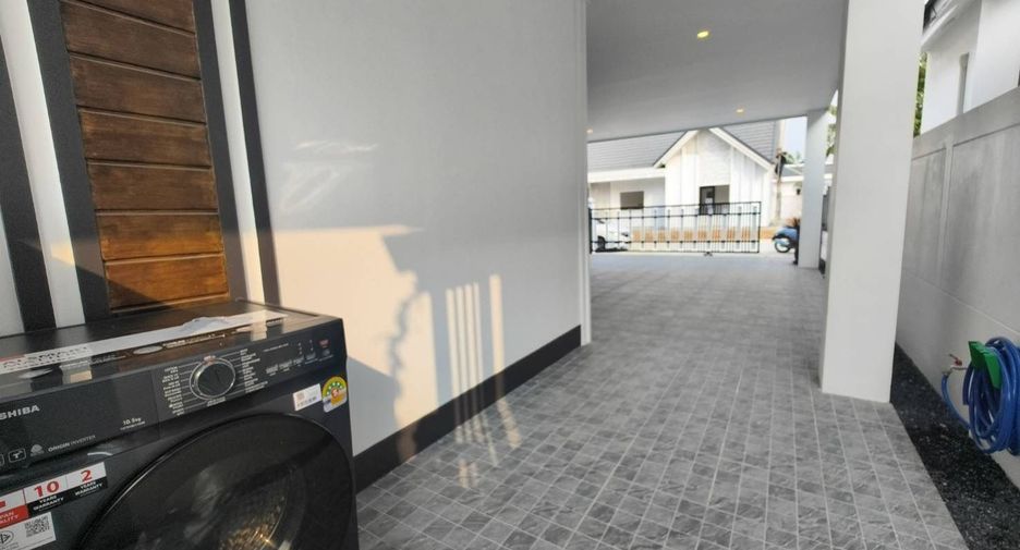 For rent 3 bedrooms house in Bang Lamung, Chonburi