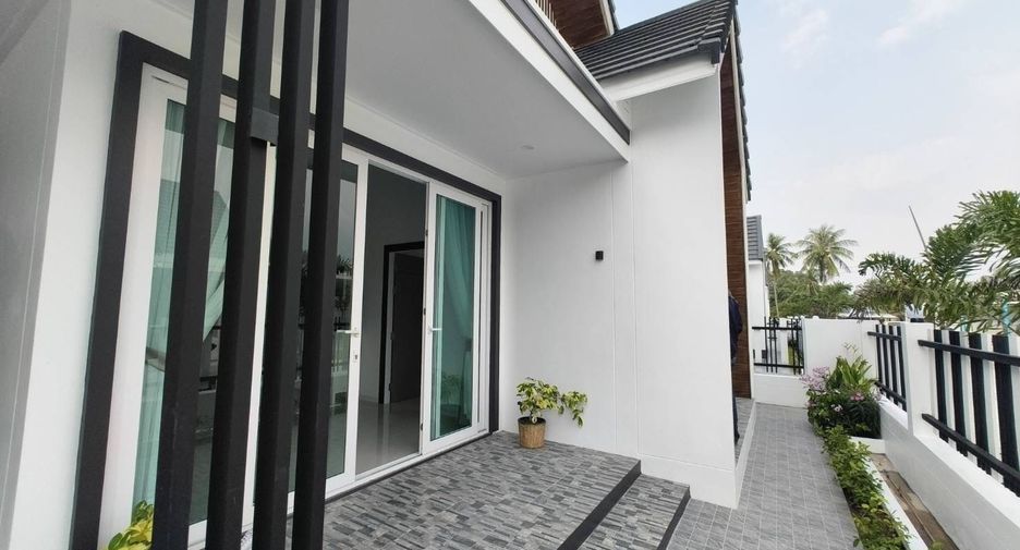 For rent 3 bedrooms house in Bang Lamung, Chonburi