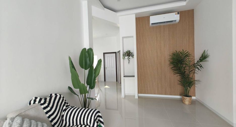 For rent 3 bedrooms house in Bang Lamung, Chonburi
