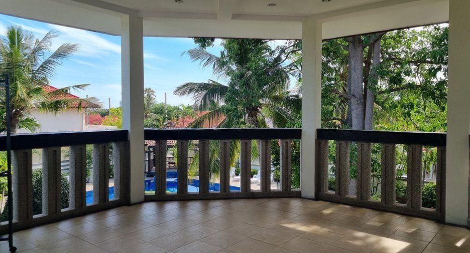 For sale and for rent 6 bedrooms villa in Hua Hin, Prachuap Khiri Khan